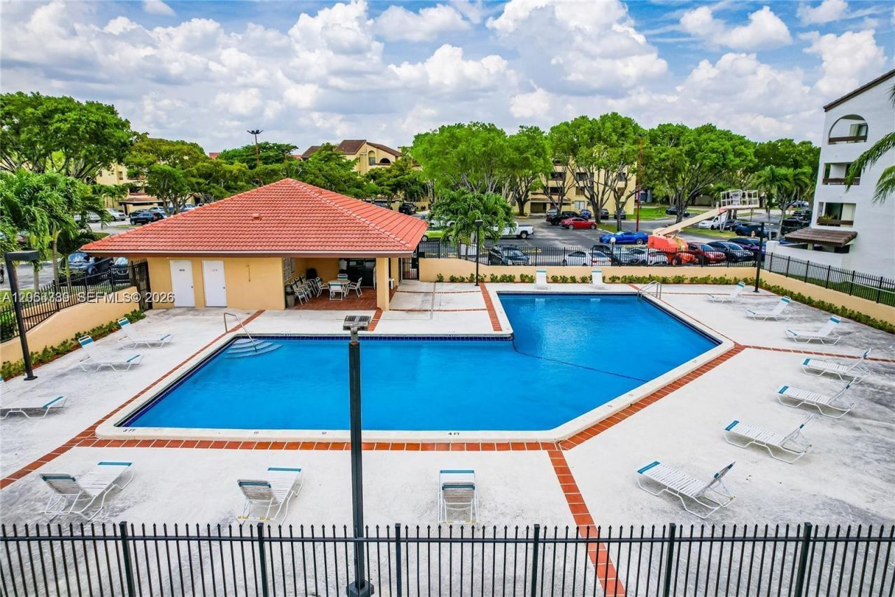 9140 SW 123rd Ct , Unit 203Q, Miami, FL 33186 Photo