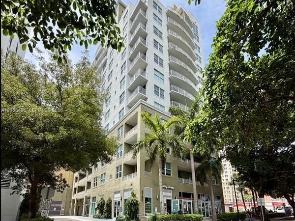 3180 SW 22nd Ter , Unit 601, Miami, FL 33145