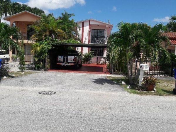 507 Flagami Blvd , Miami, FL 33144