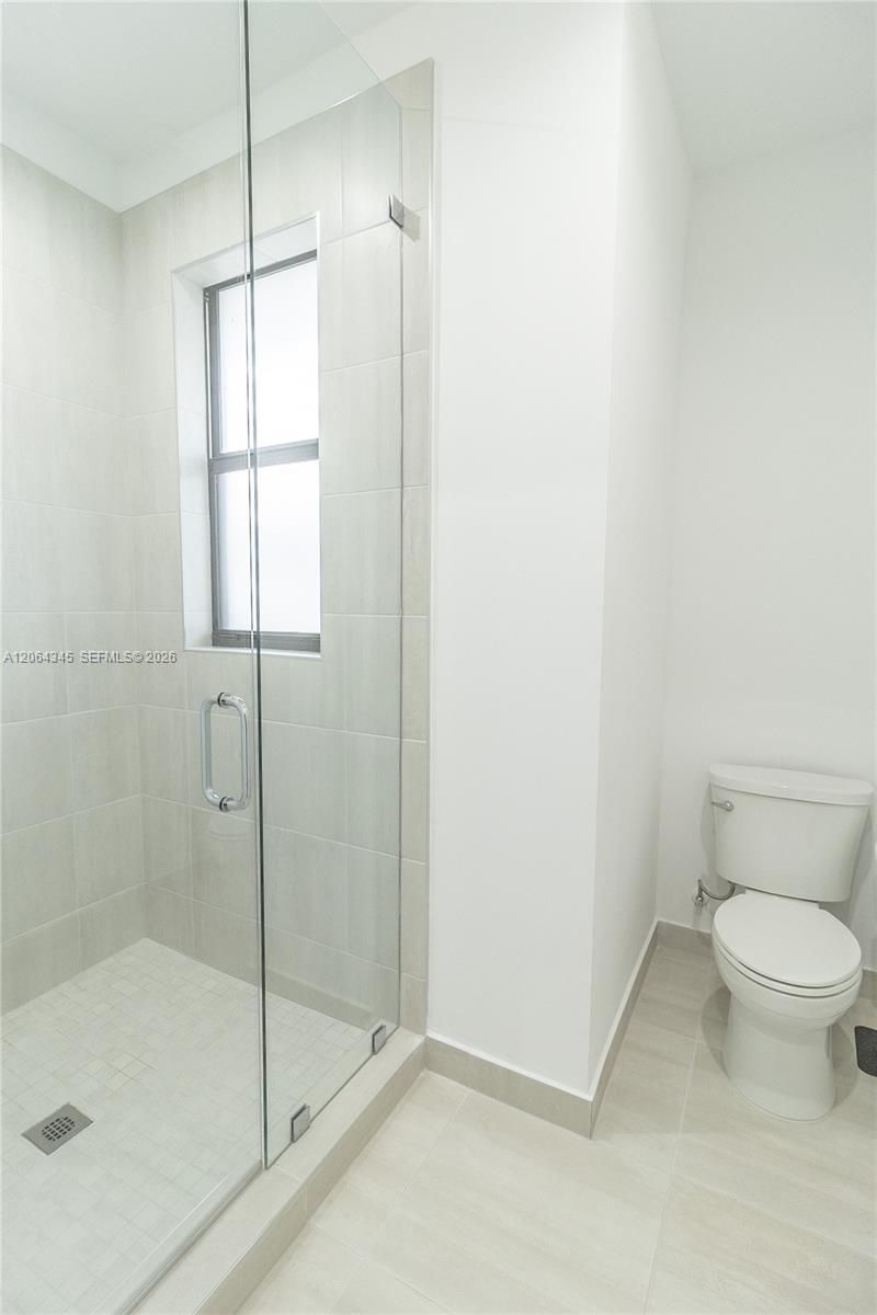 4311 NW 82nd Ave, Doral, FL 33166 Photo