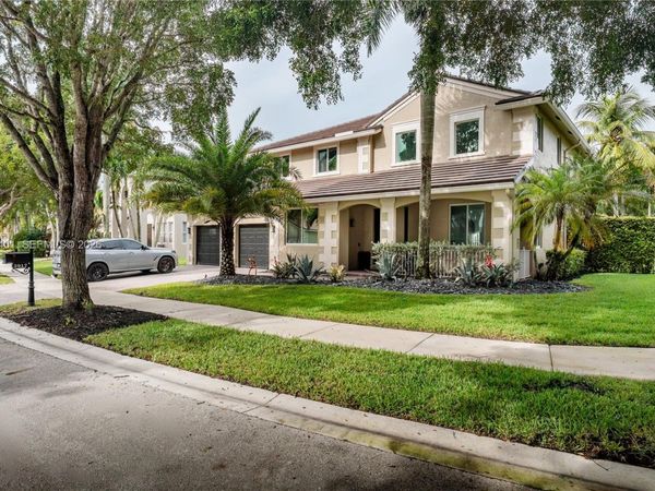 3917 Heron Ridge Ln , Weston, FL 33331