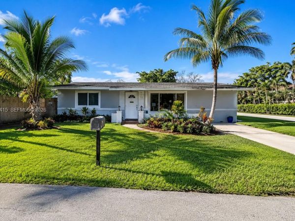 3730 SW 47th Ct , Dania Beach, FL 33312