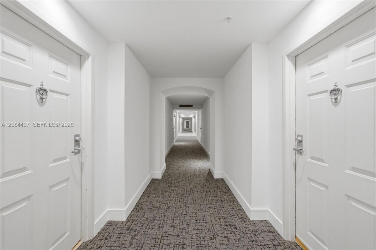 1155 Brickell Bay Dr , Unit PH109, Miami, FL 33131 Photo