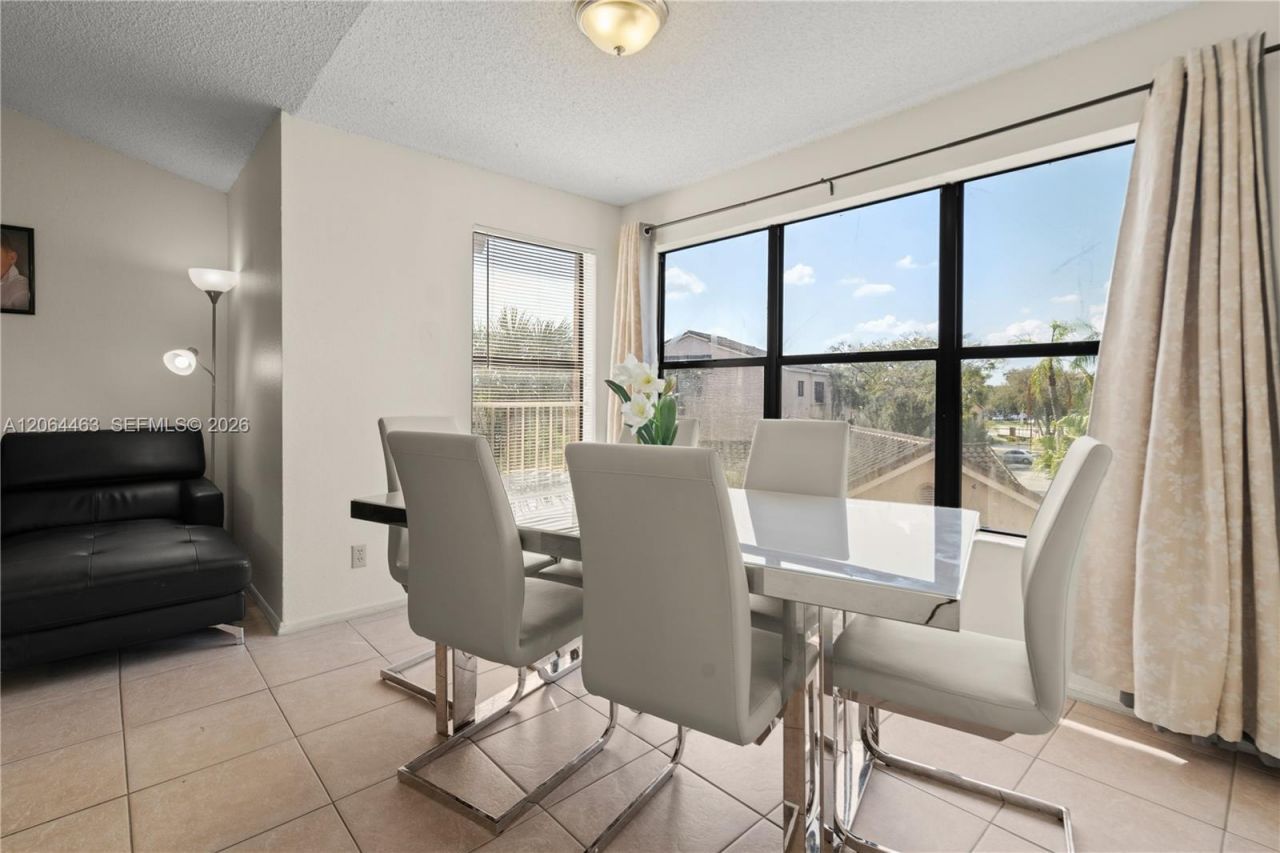 2866 S University Dr , Unit 5307, Davie, FL 33328 Photo