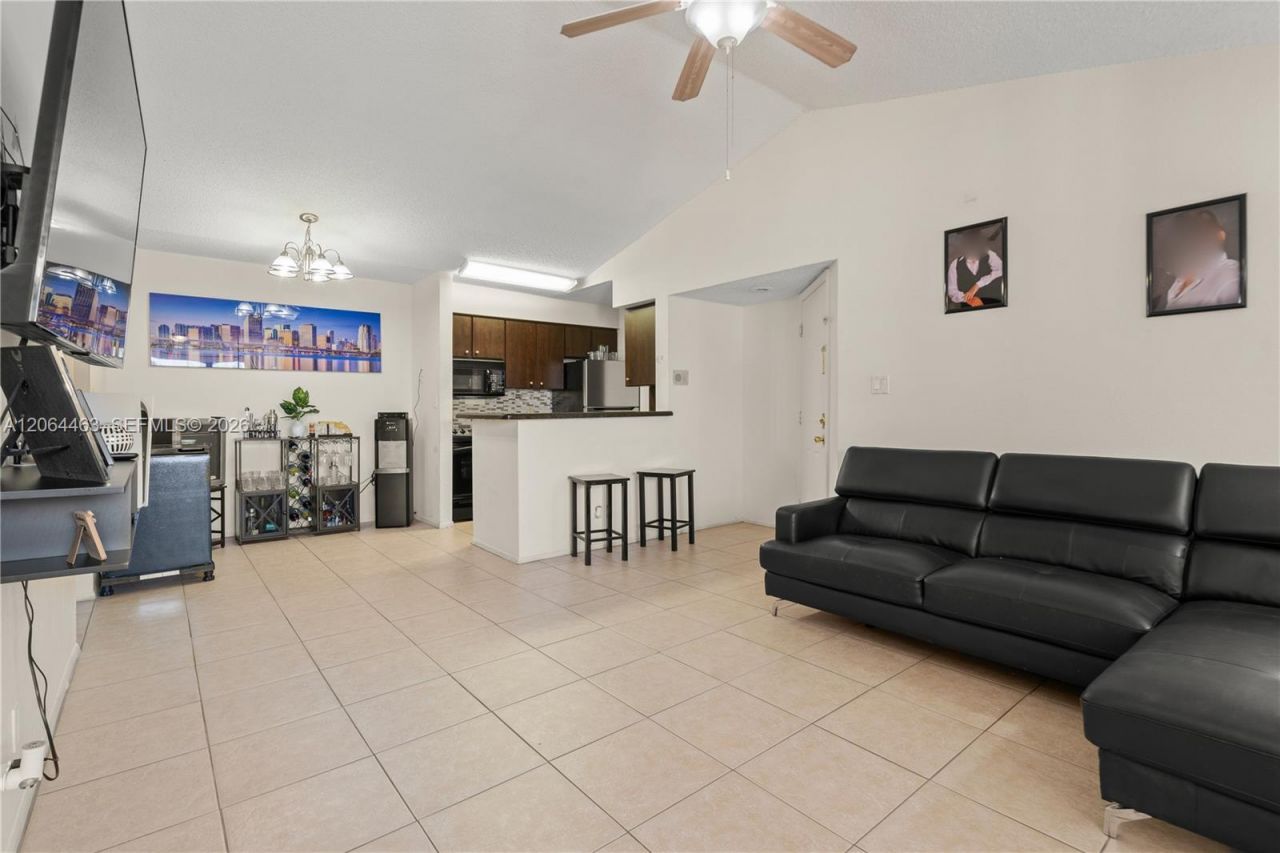 2866 S University Dr , Unit 5307, Davie, FL 33328 Photo