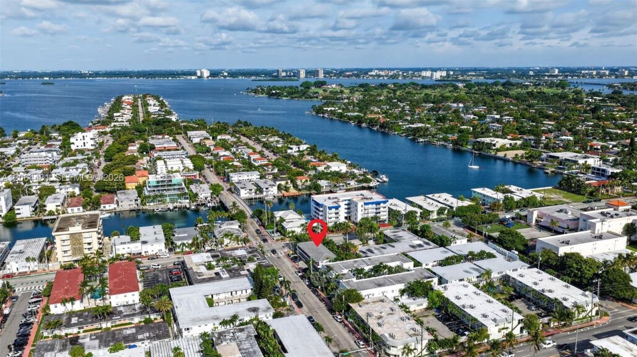 345 85th St , Miami Beach, FL 33141 Photo