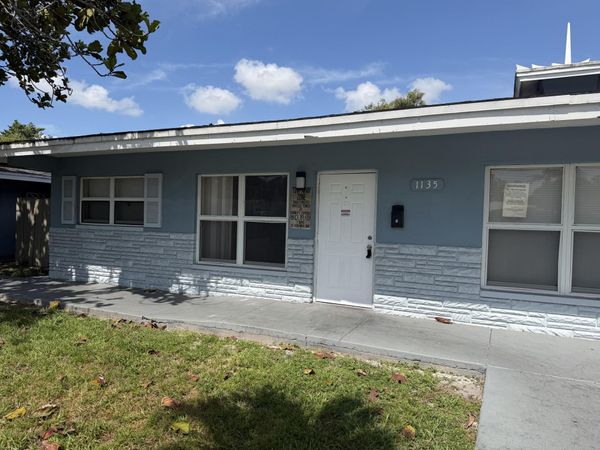 1135 NW 7th Avenue, Unit 1, Fort Lauderdale, FL 33311