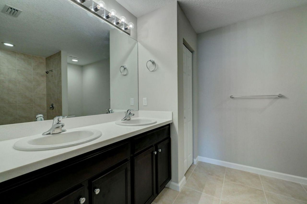 1913 SW Swift Avenue, Port Saint Lucie, FL 34953 Photo