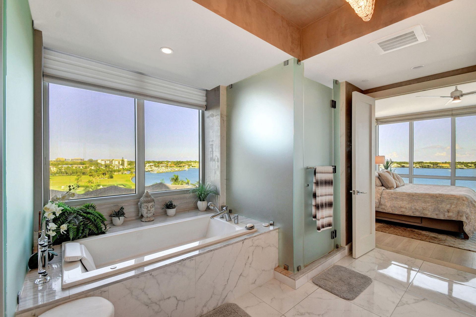 2 Water Club Way, Unit 601, North Palm Beach, FL 33408 Photo