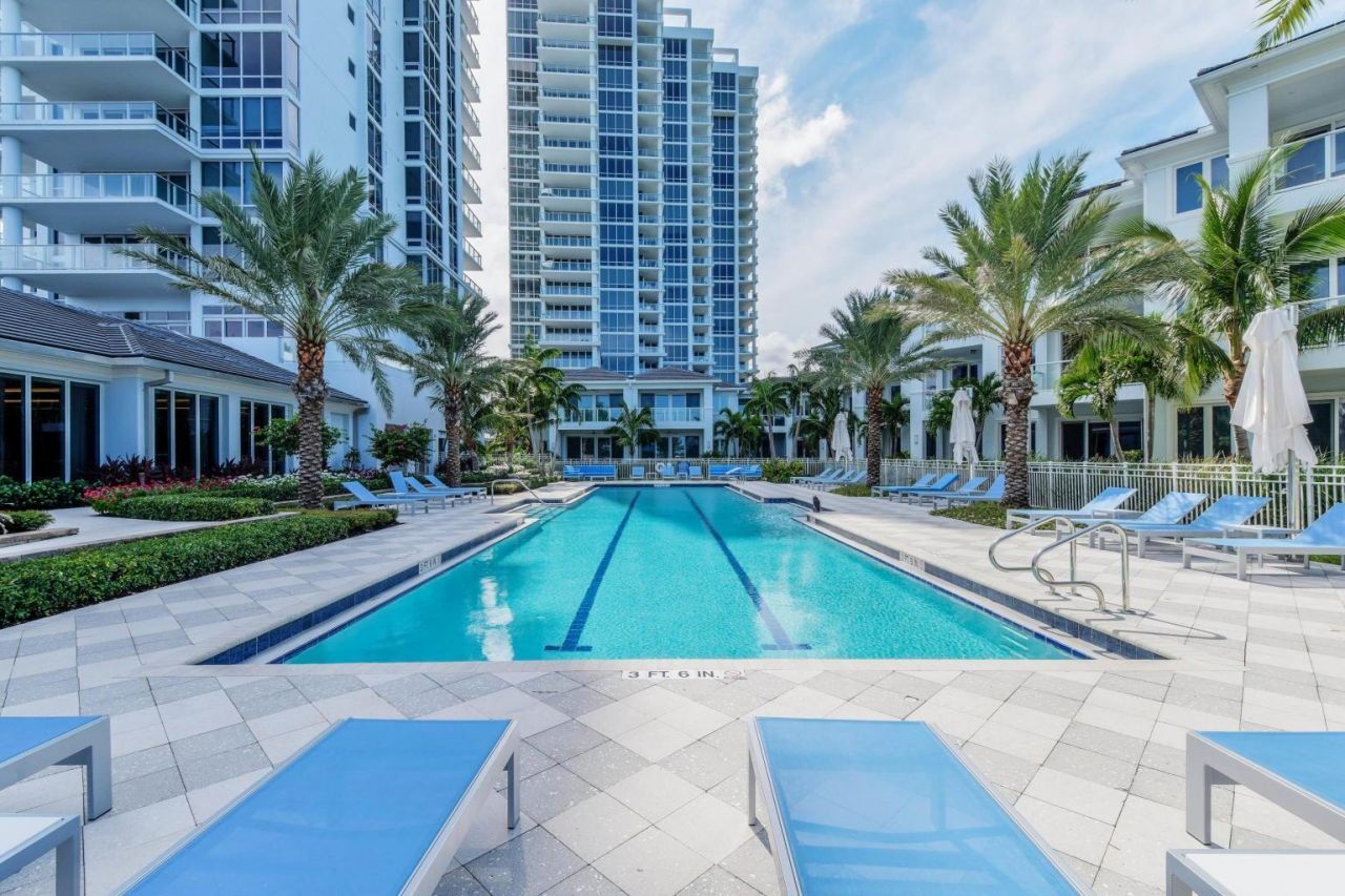2 Water Club Way, Unit 601, North Palm Beach, FL 33408 Photo
