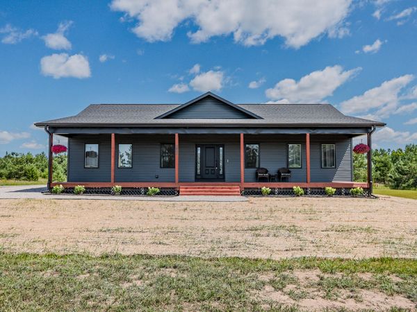 2857 Peregrine Drive, Elmira, MI 49730