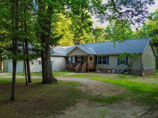 3710 Old Pine Trail, Prudenville, MI 48651