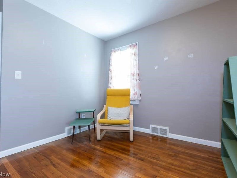 472 E 329th Street, Willowick, OH 44095 Photo 17