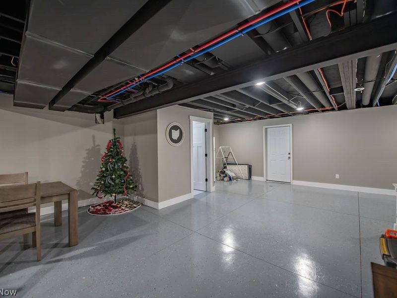 2491 Queensbury Road, Alliance, OH 44601 Photo 45