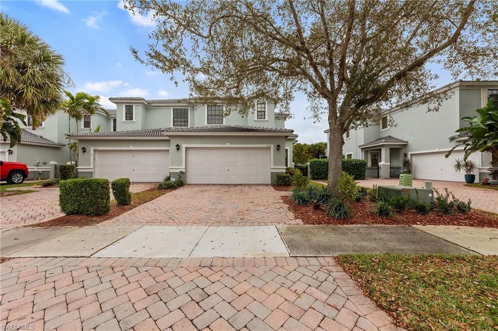 14764 Pinnacle Pl , Unit 65, Naples, FL 34119 Photo