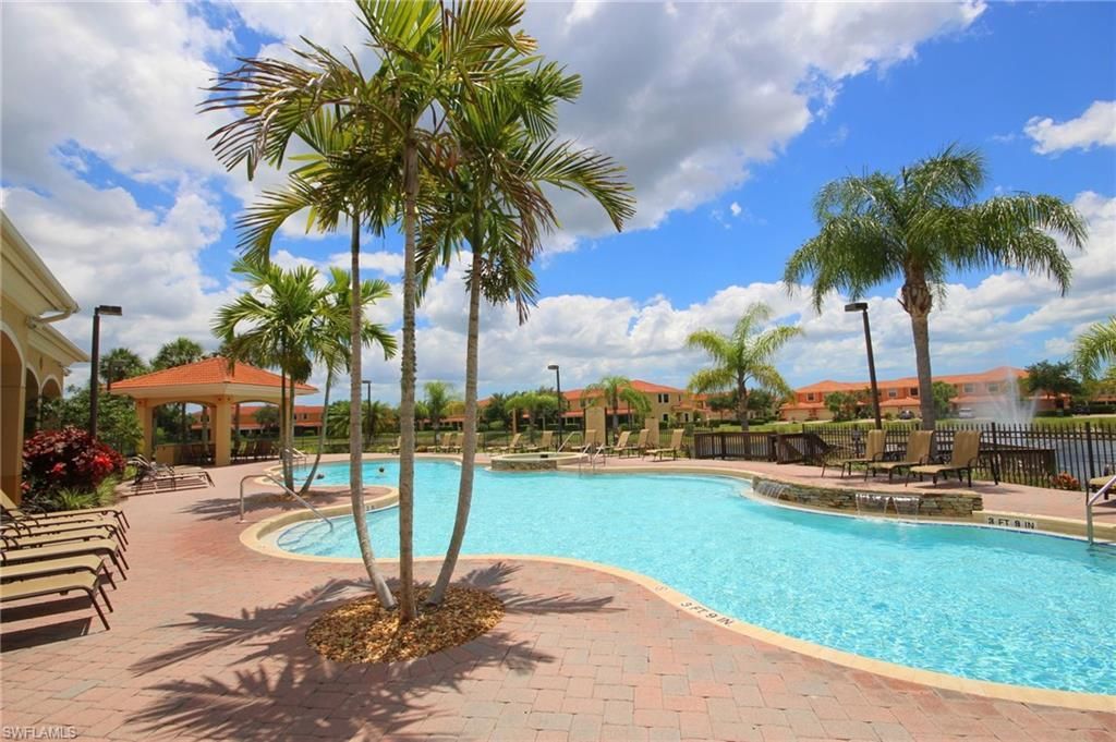 14764 Pinnacle Pl , Unit 65, Naples, FL 34119 Photo