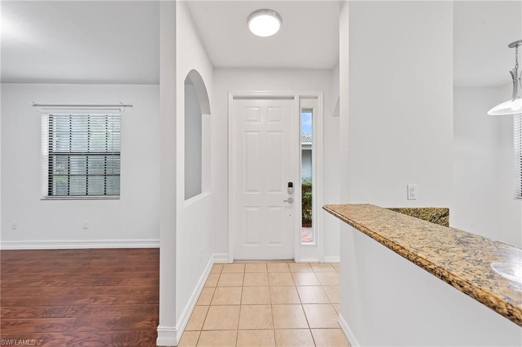 14764 Pinnacle Pl , Unit 65, Naples, FL 34119 Photo