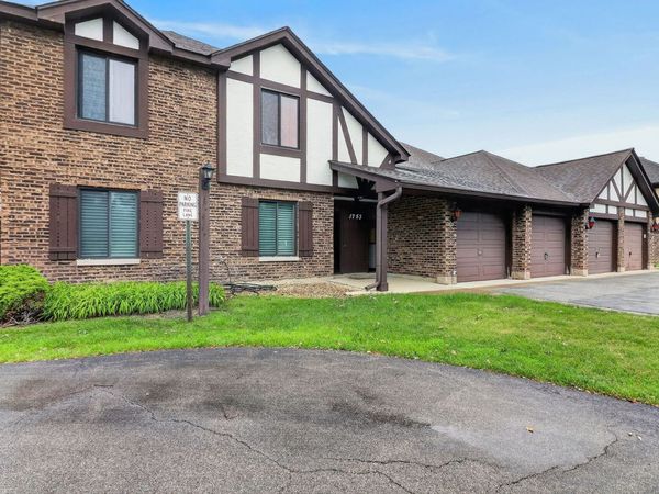 1753 Plymouth Court , Unit D, Wheaton, IL 60187