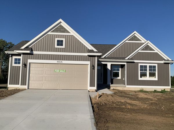 10535 Winnie Lane, Allendale, MI 49401