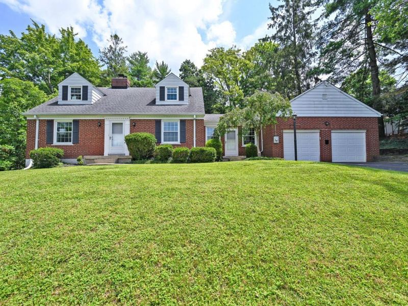 6770 Rollaway Road, Madeira, OH 45236 Photo 4