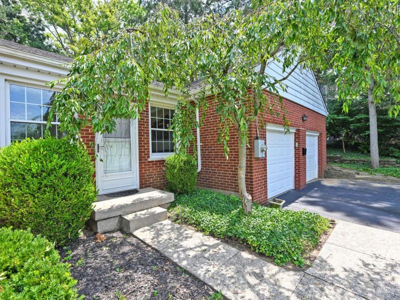 6770 Rollaway Road, Madeira, OH 45236 Photo 5