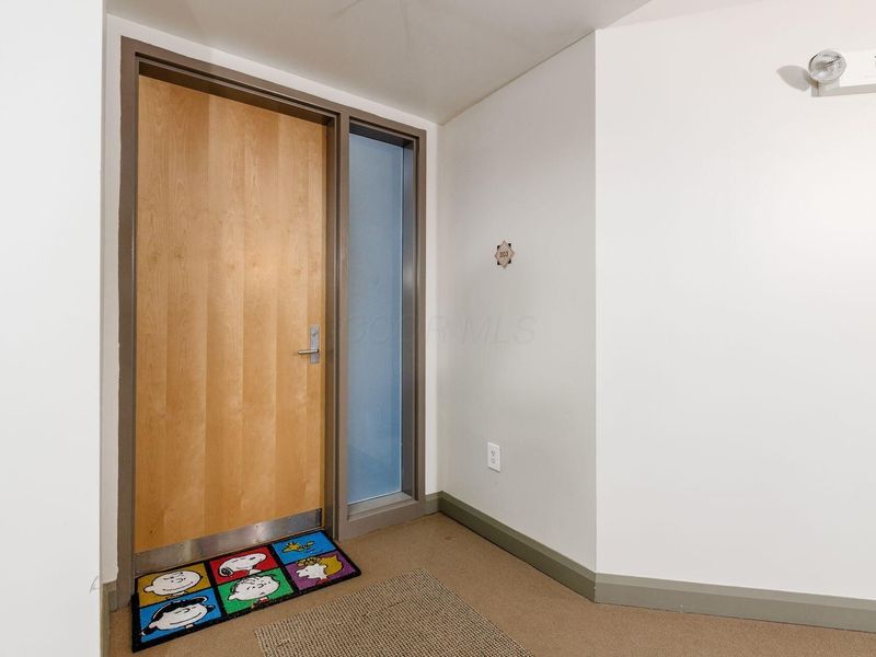 196 S Grant Avenue , Unit 203, Columbus, OH 43215 Photo 2