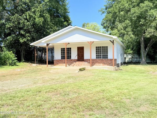 1091 2nd Street, Osyka, MS 39657
