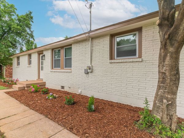 3814 Plantation Dr , Hermitage, TN 37076