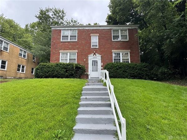 263 Valleyview Drive, Dayton, OH 45405