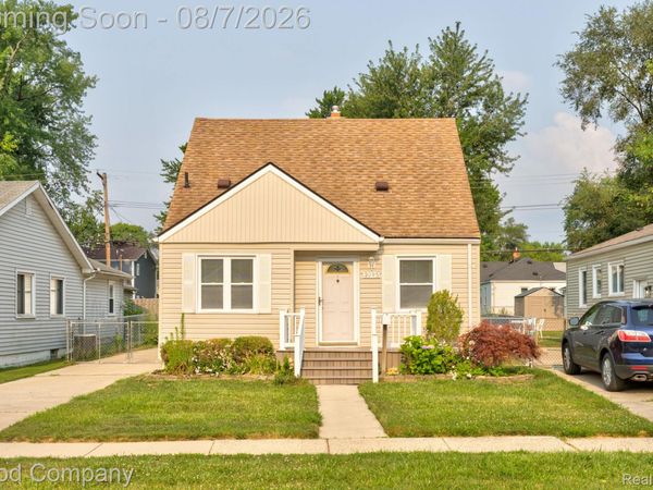 3095 Buckingham Avenue, Berkley, Mi 48072