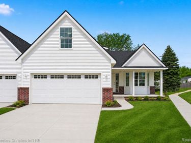 817 Nelsons Ridge Drive , Howell, Mi 48843