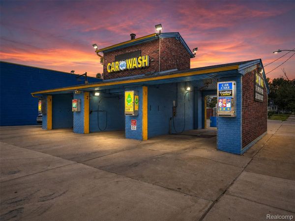 636 Southfield Road , Lincoln Park, Mi 48146