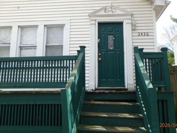 2436 N 25th STREET, Milwaukee, WI 53206