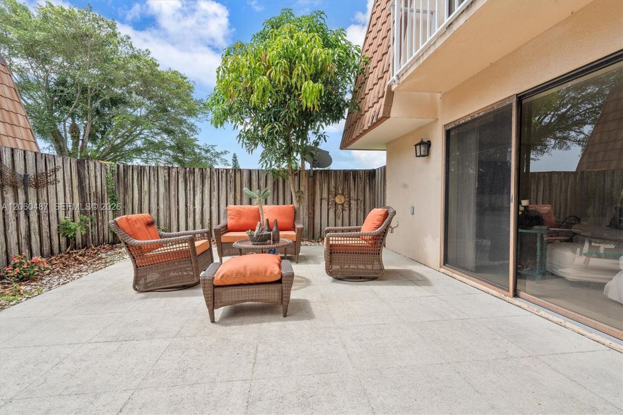 839 Blue Ridge Cir , Unit 839, West Palm Beach, FL 33409 Photo