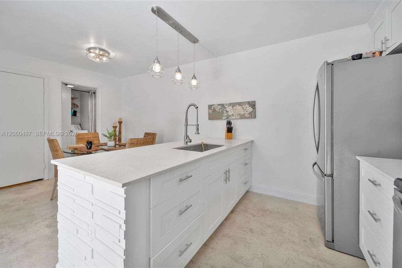 839 Blue Ridge Cir , Unit 839, West Palm Beach, FL 33409 Photo