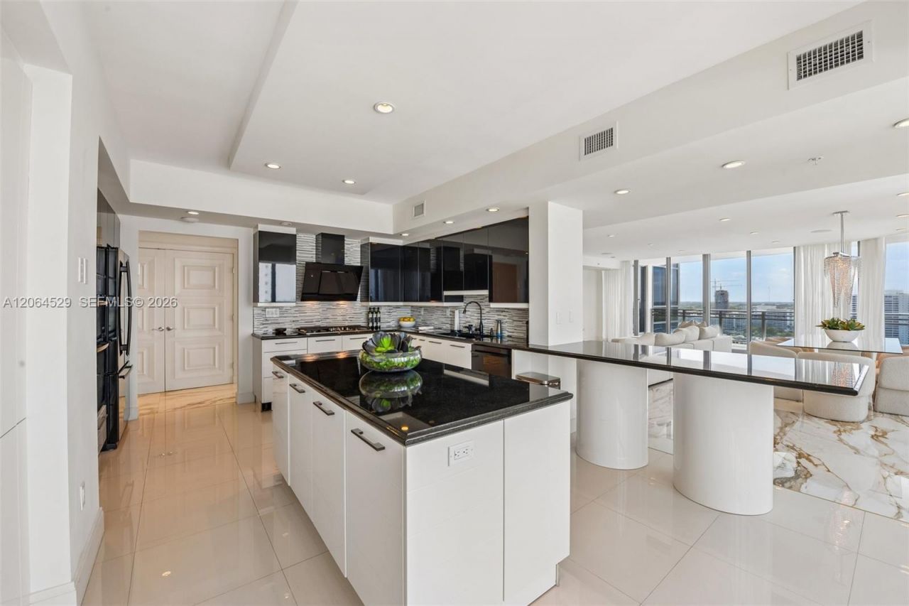 3535 S Ocean Dr, Unit 2106, Hollywood, FL 33019 Photo