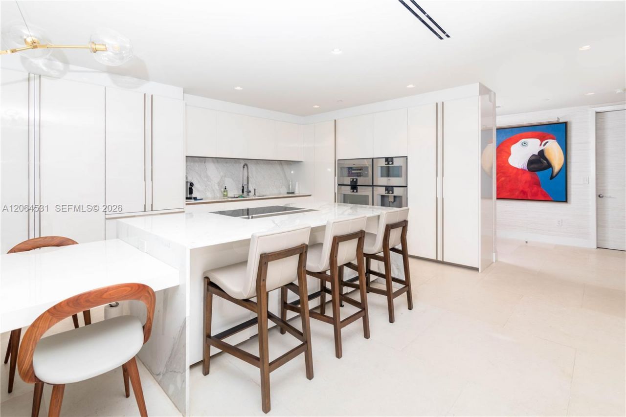 10201 E Collins Ave, Unit 1002, Bal Harbour, FL 33154 Photo