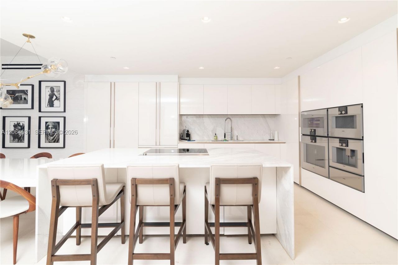 10201 E Collins Ave, Unit 1002, Bal Harbour, FL 33154 Photo