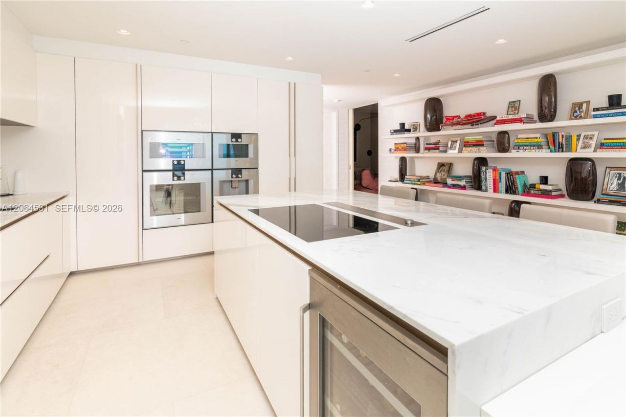 10201 E Collins Ave, Unit 1002, Bal Harbour, FL 33154 Photo
