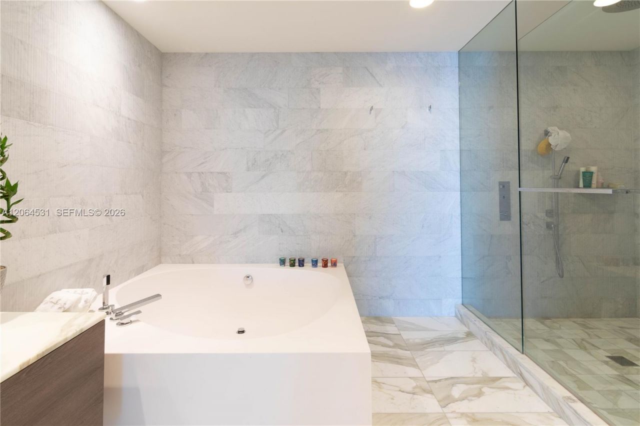 10201 E Collins Ave, Unit 1002, Bal Harbour, FL 33154 Photo