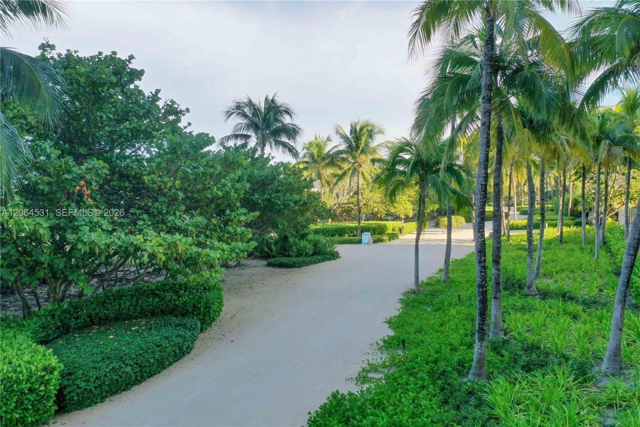 10201 E Collins Ave, Unit 1002, Bal Harbour, FL 33154 Photo