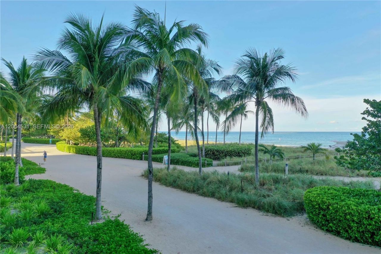 10201 E Collins Ave, Unit 1002, Bal Harbour, FL 33154 Photo