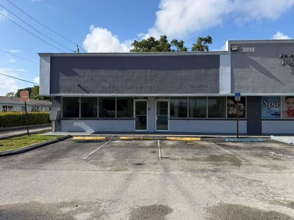 3098 Stirling Rd , Unit 101, Hollywood, FL 33021