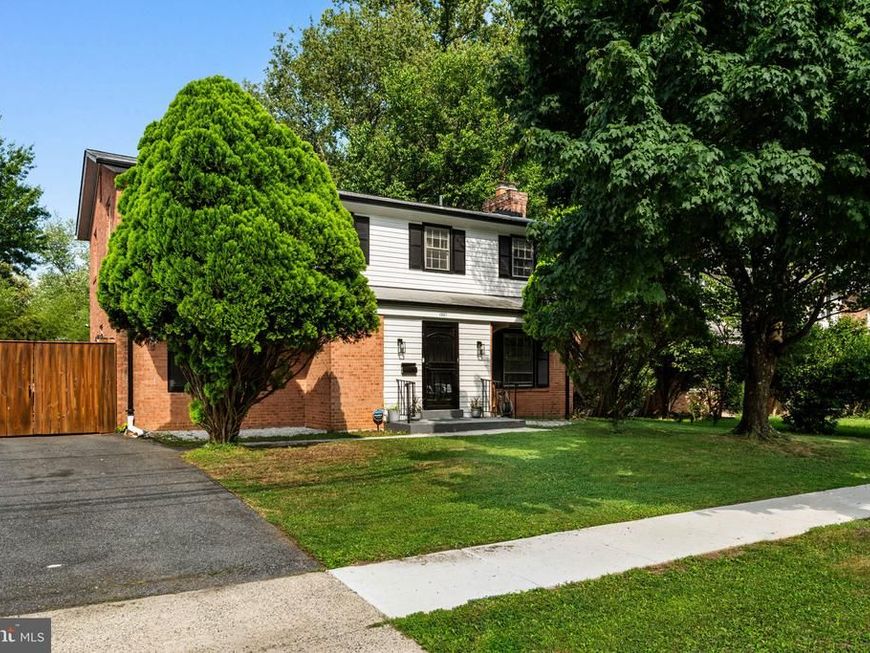 1007 Arcola Avenue , Silver Spring, MD 20902 Main Photo