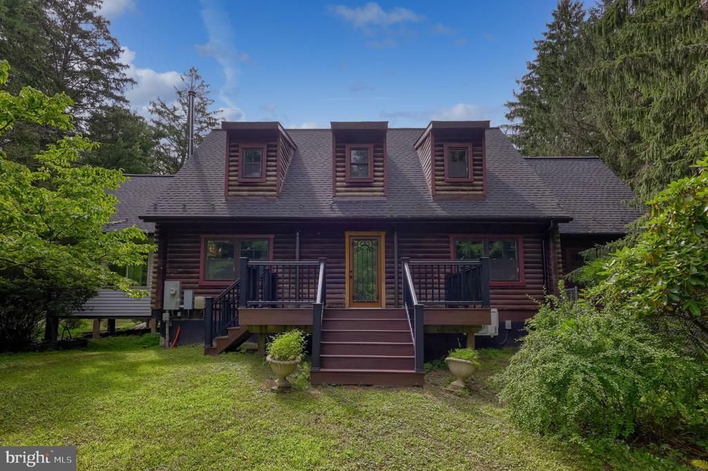 1702 BRIARWOOD LANE , QUAKERTOWN, PA 18951