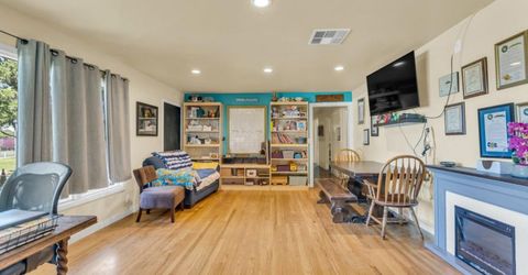 9455 E Stockton Blvd, Elk Grove, CA 95624 Photo