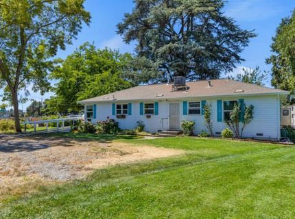 9455 E Stockton Blvd, Elk Grove, CA 95624 Photo