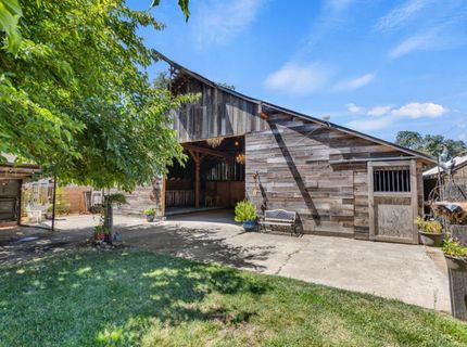 9455 E Stockton Blvd, Elk Grove, CA 95624 Photo