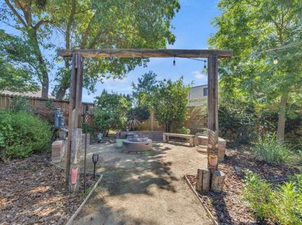 9455 E Stockton Blvd, Elk Grove, CA 95624 Photo