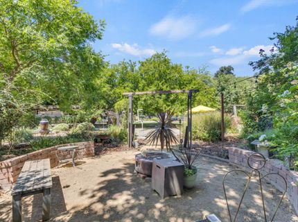 9455 E Stockton Blvd, Elk Grove, CA 95624 Photo